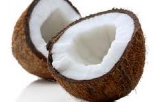 Aceite de coco para eliminar las estrías